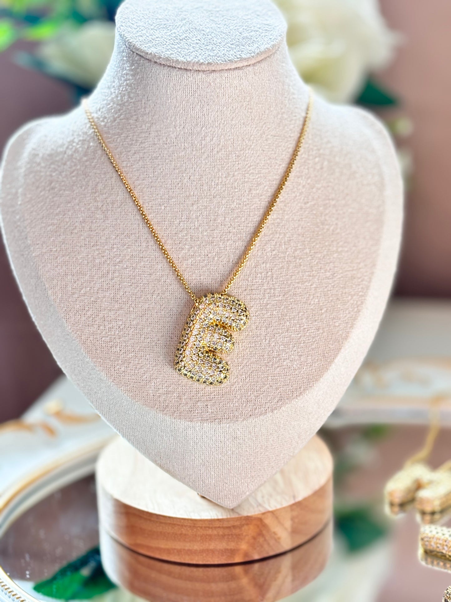 Bubble Cristal initial Necklace