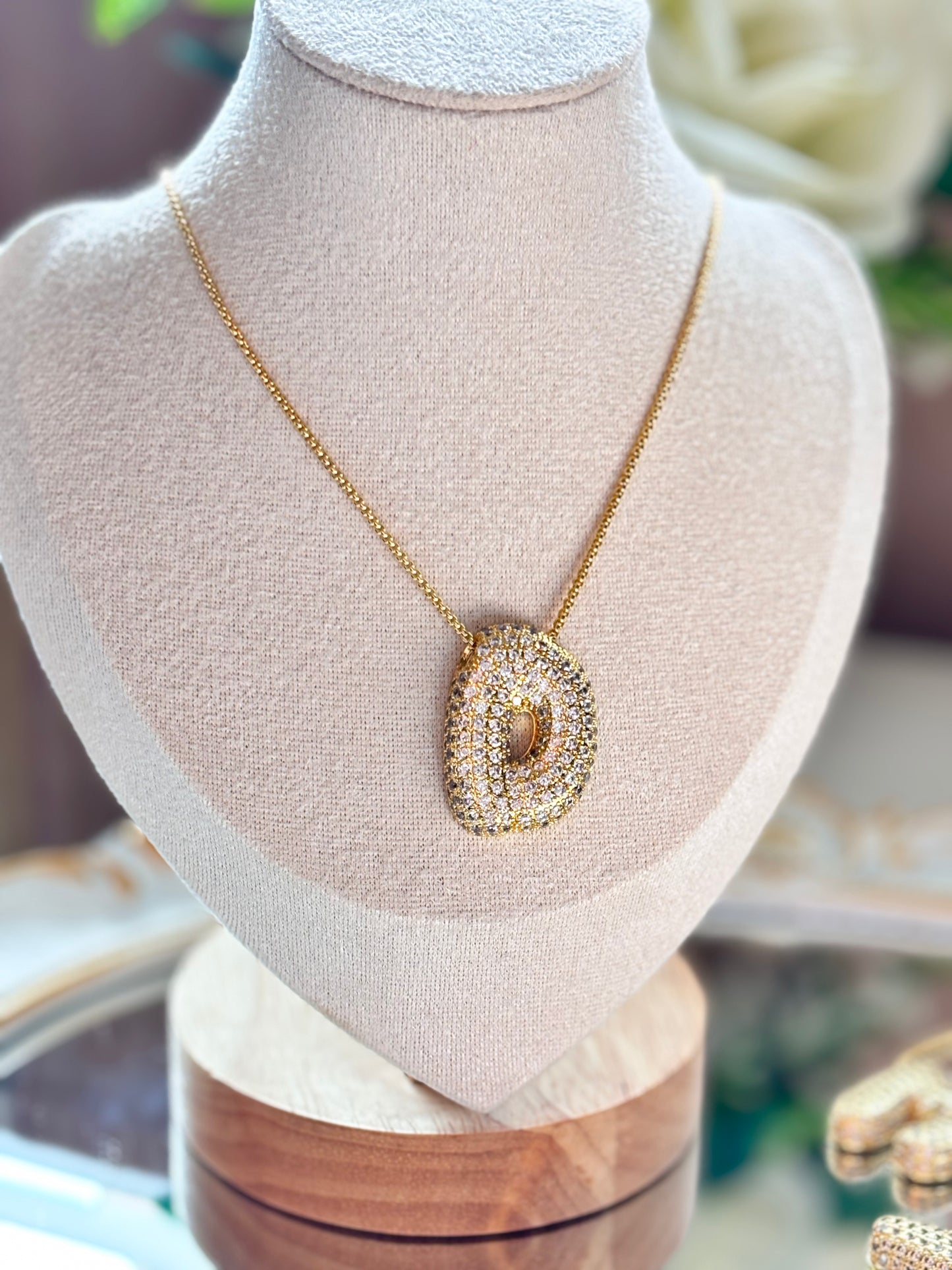 Bubble Cristal initial Necklace