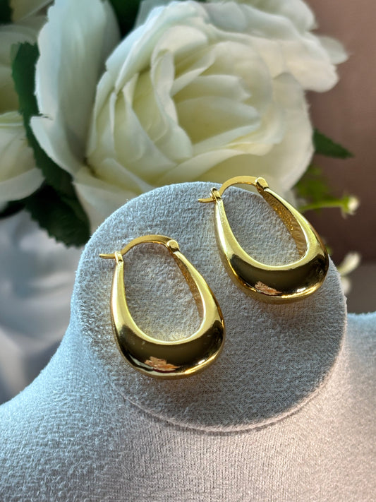 Bella Earrings-Gold