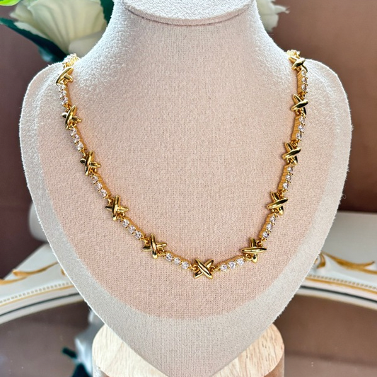 Cristal Mia Necklace