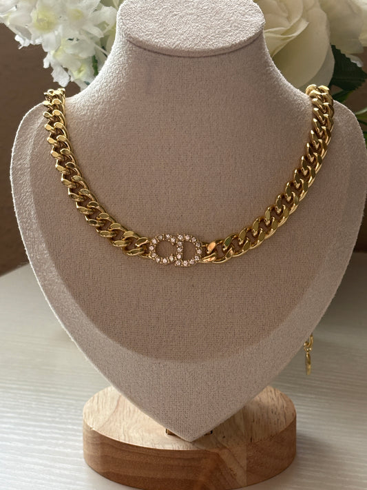 Necklace Victoria